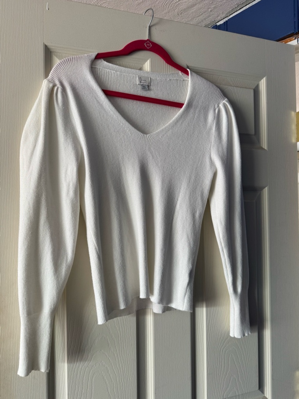 a new day White Ribbed V-Neck Top